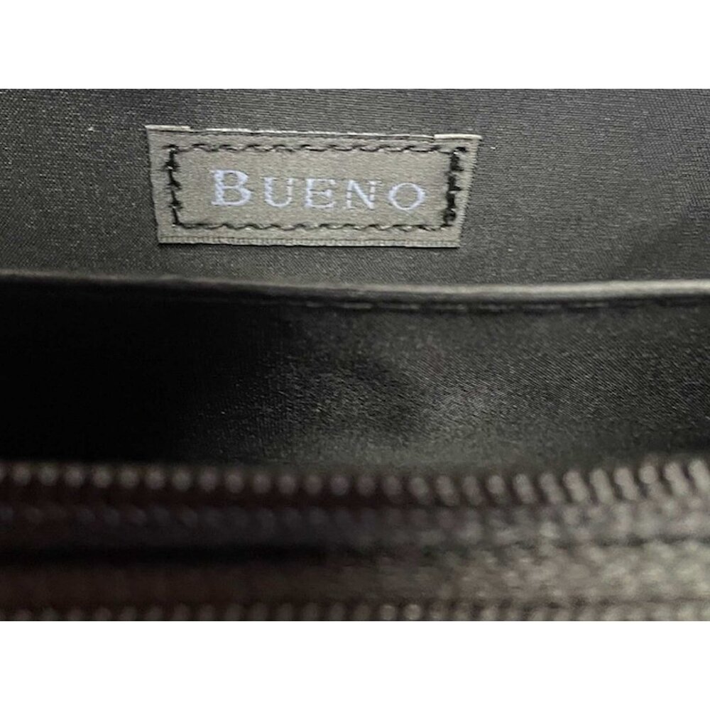Bueno Solid Zip Around Organizer Wristlet Crossbody (10-AL) - Picture 10 of 10